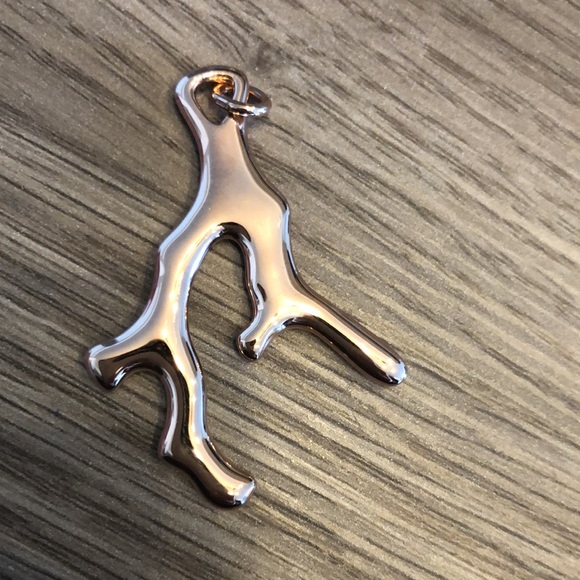 Monica Vinader pendant - Picture 2 of 2